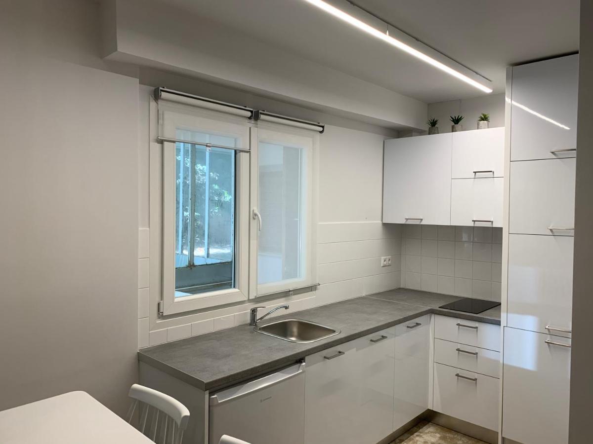 Renovated Apartment In Kifissia Center Near Metro G25 Athens Exterior photo